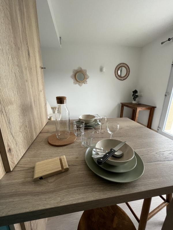 Studio - 25 m² - 1 pièce