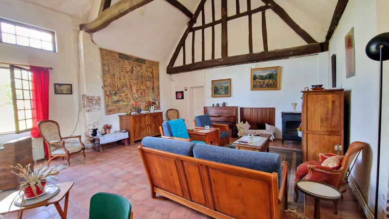 Maison - 237 m² - 8 pièces