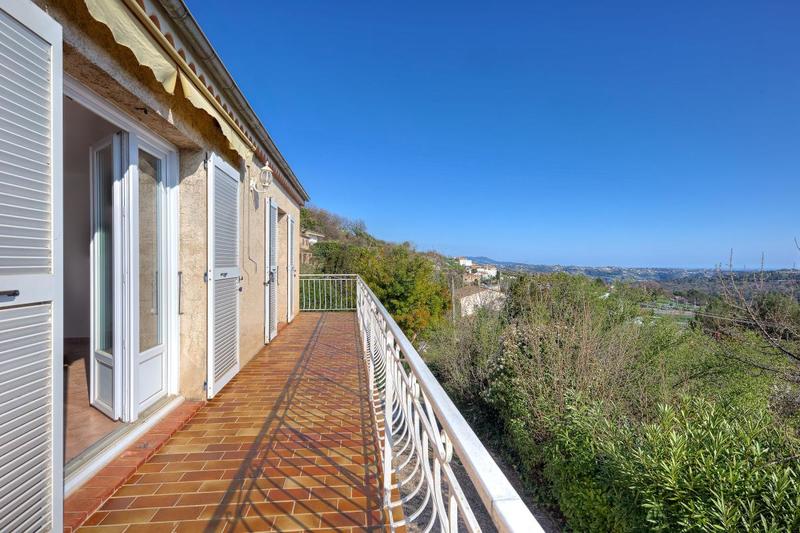 Maison - 152 m² - 7 pièces