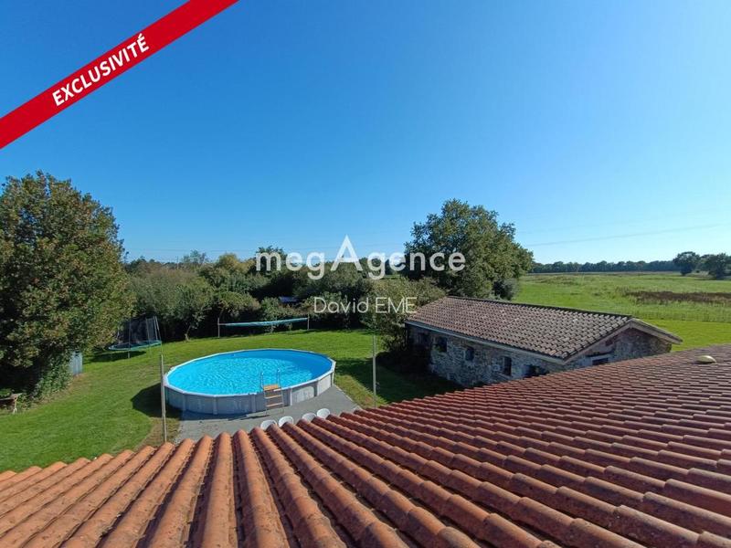 Grange - 360 m² - 10 pièces