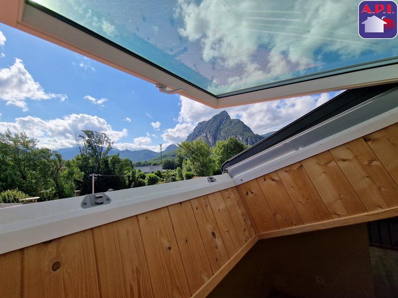 Maison - 137 m² - 5 pièces