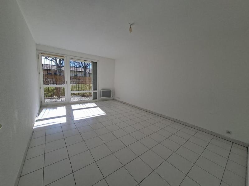 Appartement - 64 m² - 2 pièces