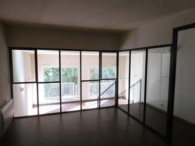 Immeuble - 3 pièces