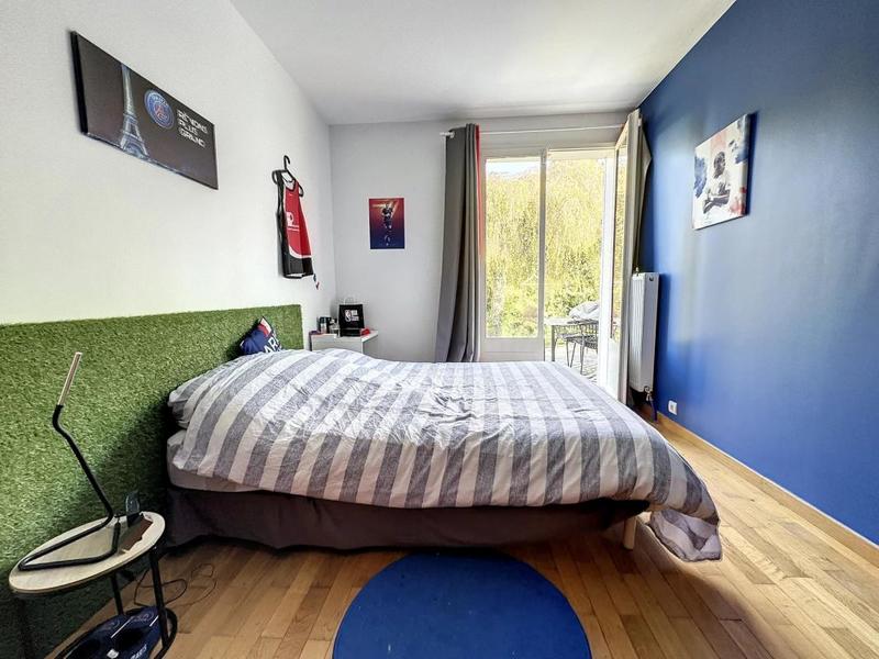 Maison - 170 m² - 8 pièces