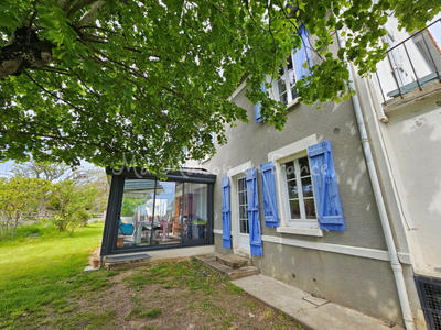 Maison - 200 m² - 7 pièces