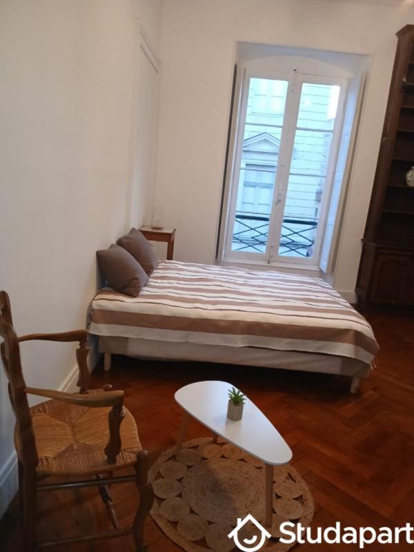 Chambre - 20 m² - 1 pièce