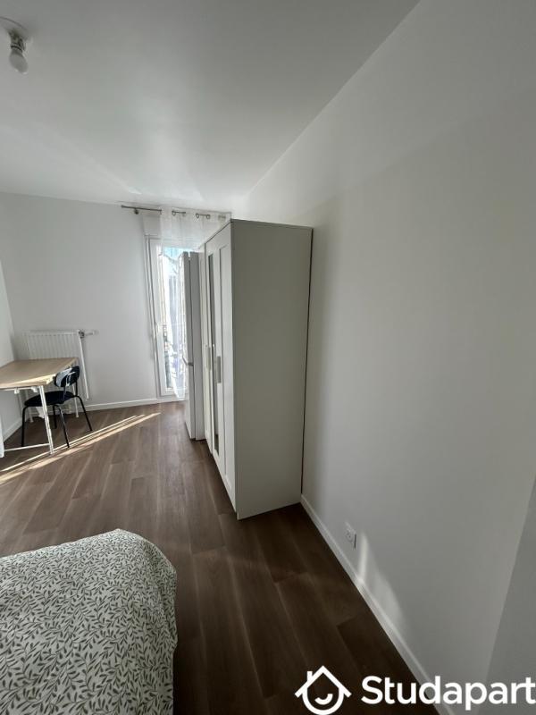 Chambre - 12 m² - 1 pièce