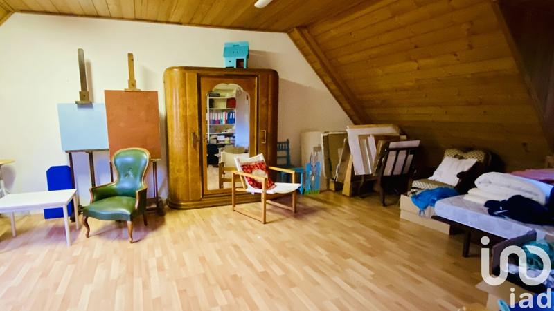 Maison - 305 m² - 1 pièce