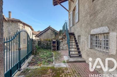 Maison de village - 120 m² - 4 pièces