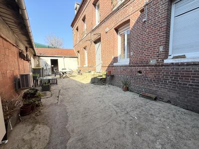 Appartement - 150 m² - 5 pièces