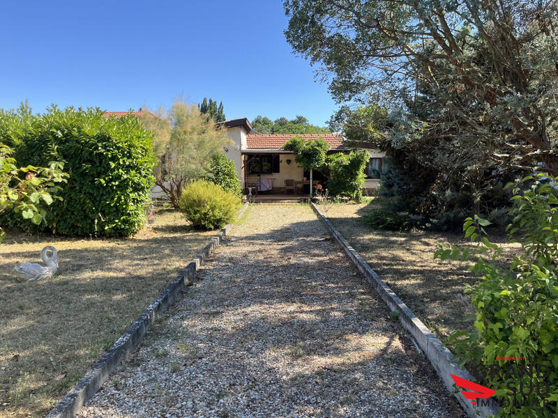 Maison - 80 m² - 3 pièces