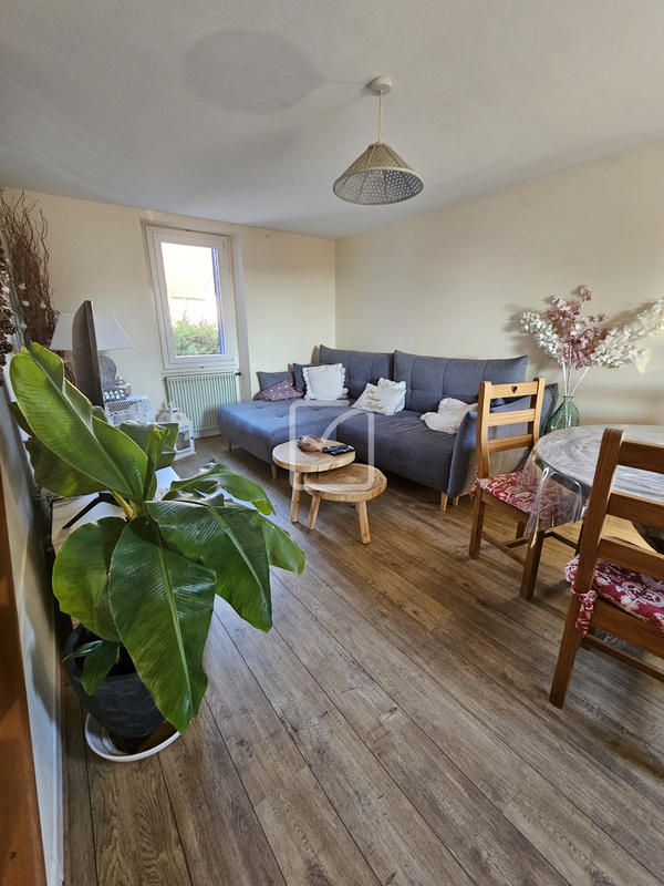 Maison - 150 m² - 7 pièces