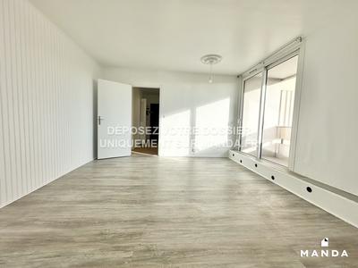 Appartement - 76 m² - 3 pièces