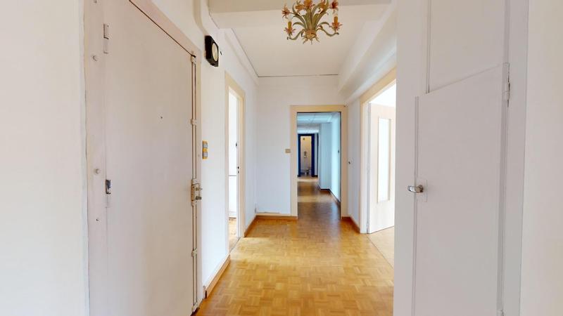 Appartement - 145 m² - 6 pièces