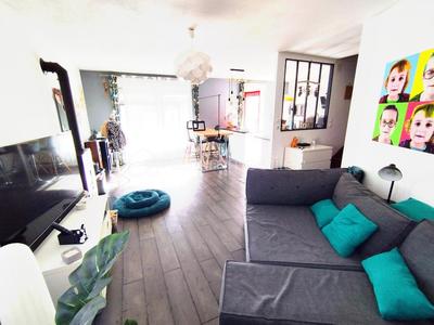 Villa - 86 m² - 4 pièces