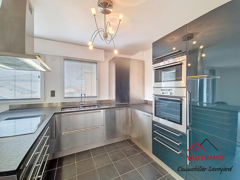 Appartement - 78 m² - 3 pièces