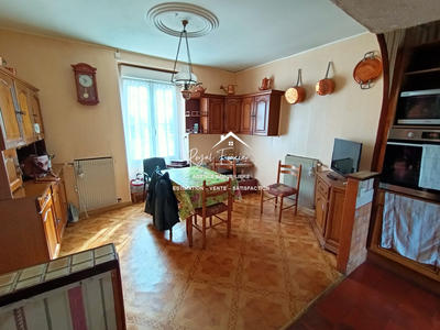 Maison ancienne - 102 m² - 4 pièces