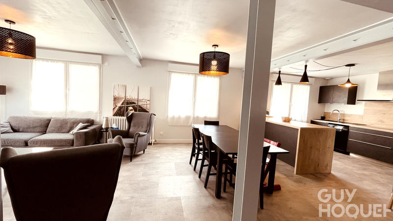 Maison - 155 m² - 7 pièces