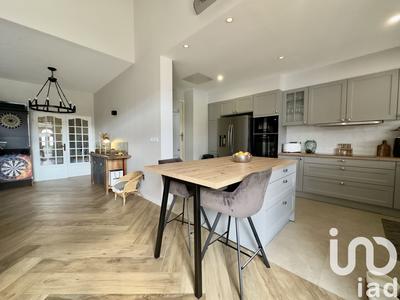 Maison - 167 m² - 6 pièces