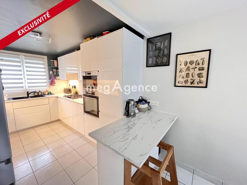 Maison - 105 m² - 5 pièces