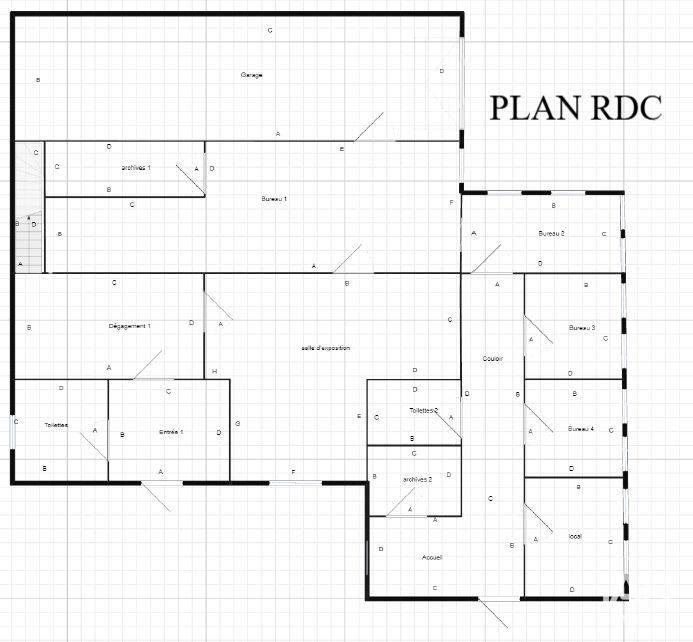 Local commercial - 266 m²
