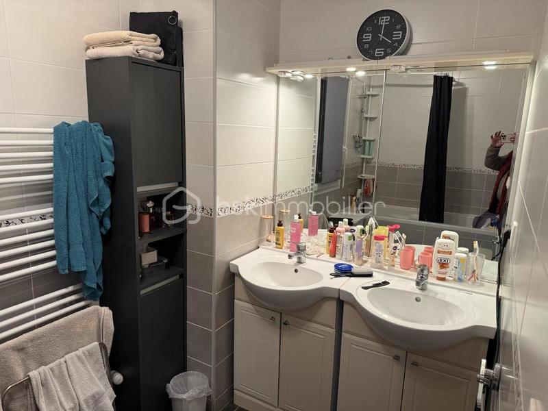 Maison traditionnelle - 92 m² - 5 pièces