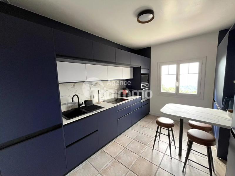 Maison - 150 m² - 5 pièces