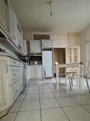 Maison - 160 m² - 10 pièces