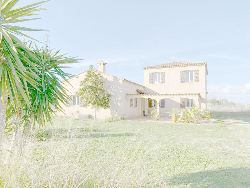 Villa - 230 m² - 6 pièces