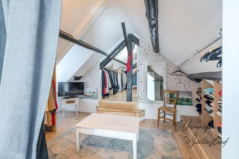 Maison en pierre - 150 m² - 6 pièces