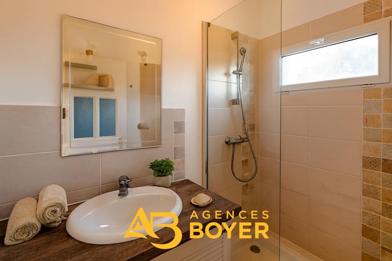 Appartement - 80 m² - 4 pièces