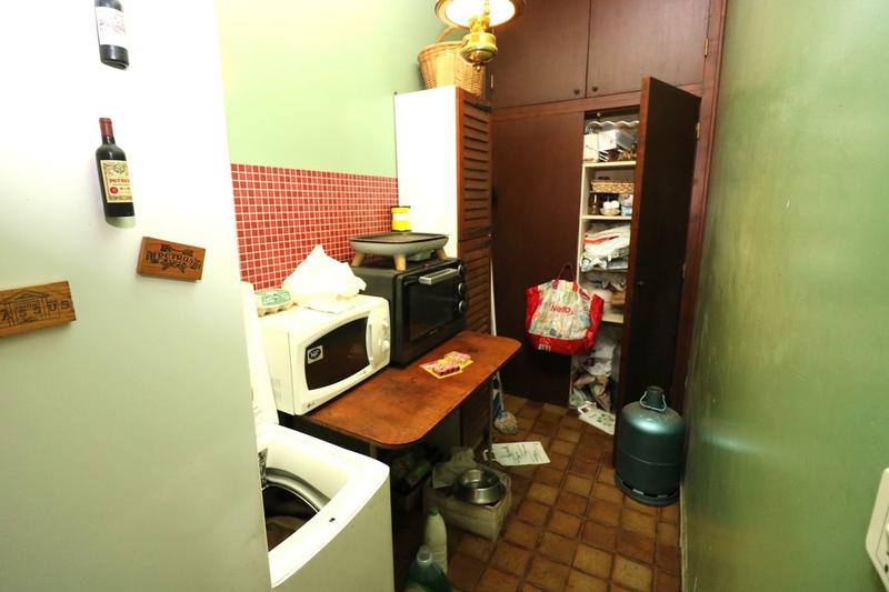 Pavillon - 190 m² - 7 pièces