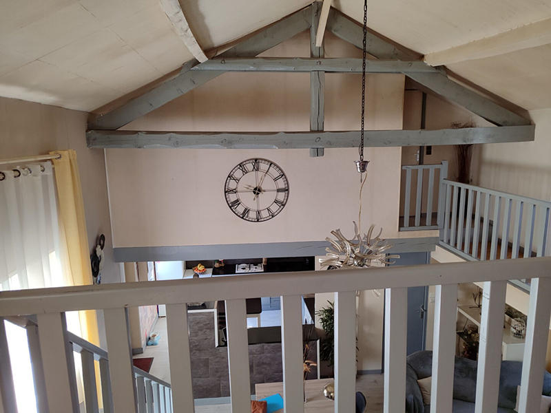 Maison - 90 m² - 5 pièces