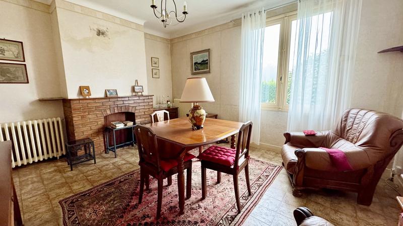 Maison ancienne - 155 m² - 7 pièces