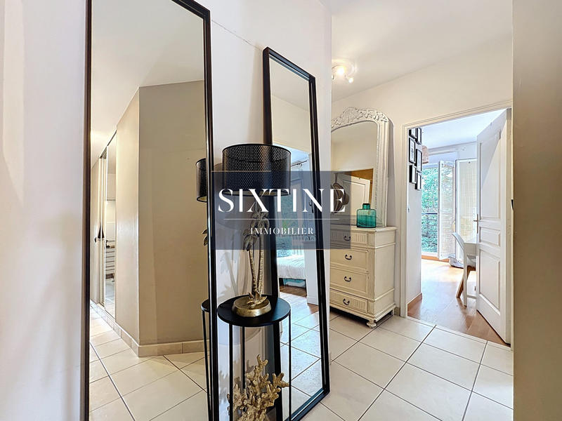 Appartement - 106 m² - 4 pièces