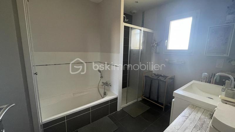 Maison - 140 m² - 7 pièces