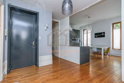 Appartement - 142 m² - 6 pièces