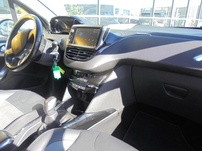 Peugeot 2008 1.6 Hdi 100 Allure