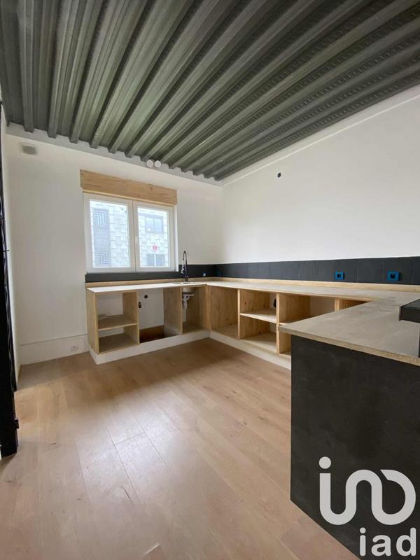 Maison - 98 m² - 5 pièces