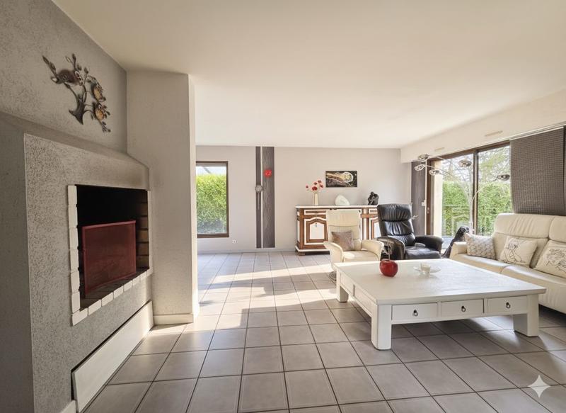 Maison contemporaine - 162 m² - 6 pièces