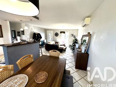 Maison - 88 m² - 5 pièces