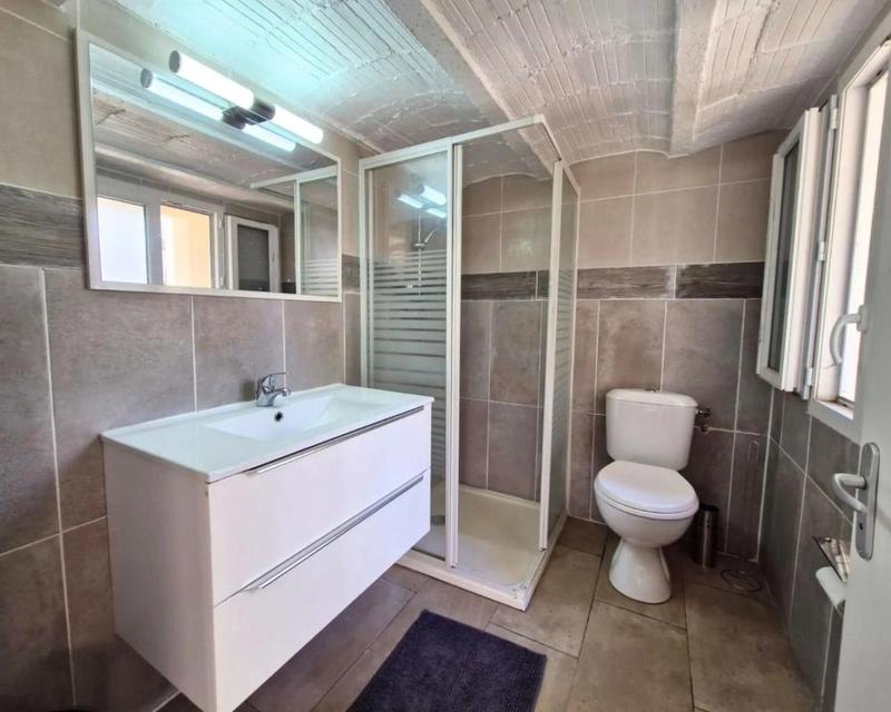 Maison - 203 m² - 7 pièces