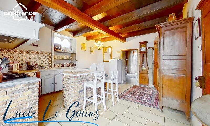 Maison - 198 m² - 7 pièces