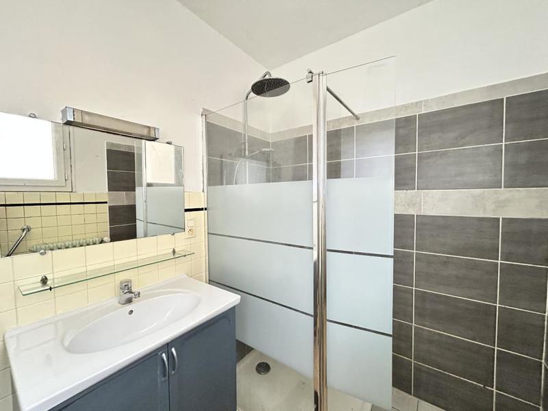 Maison - 161 m² - 6 pièces