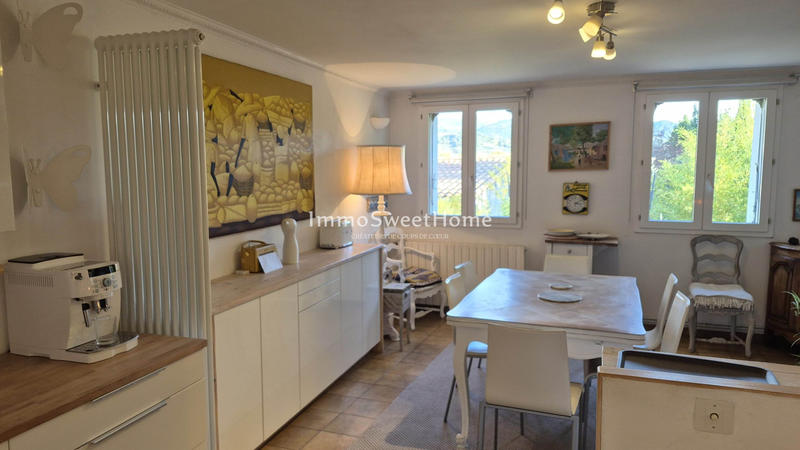 Maison - 134 m² - 8 pièces