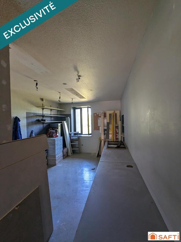 Local commercial - 61 m² - 2 pièces