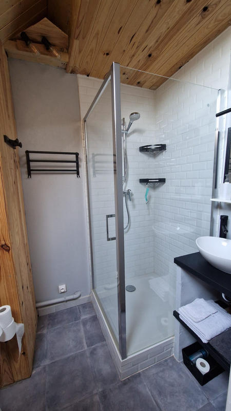 Maison - 250 m² - 8 pièces