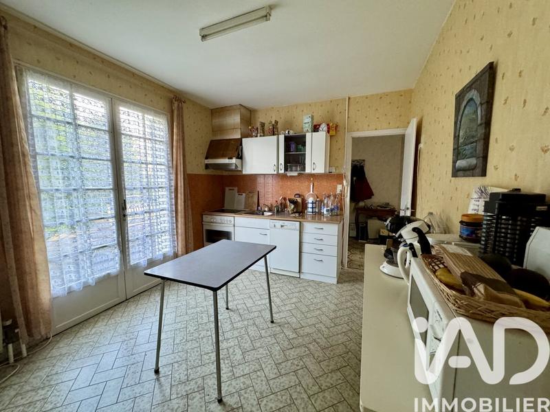 Maison - 180 m² - 7 pièces