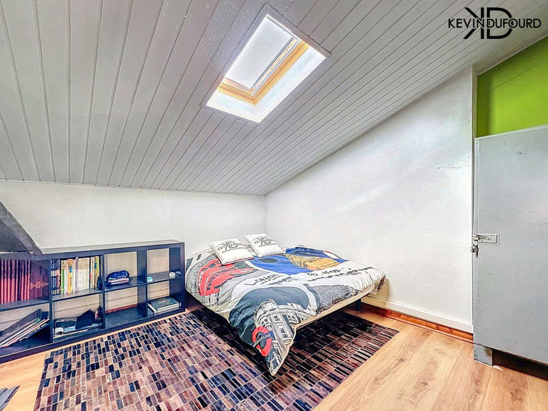 Maison - 200 m² - 7 pièces