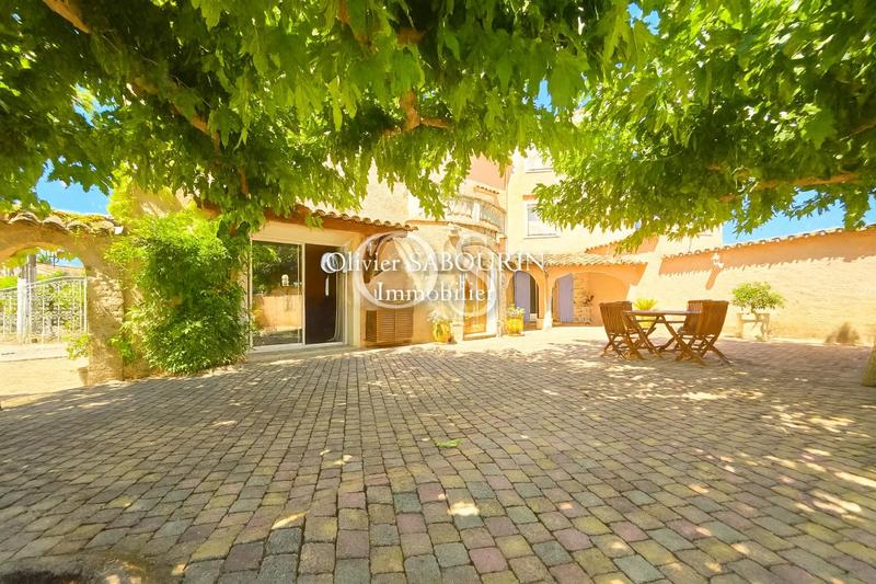 Maison - 165 m² - 6 pièces